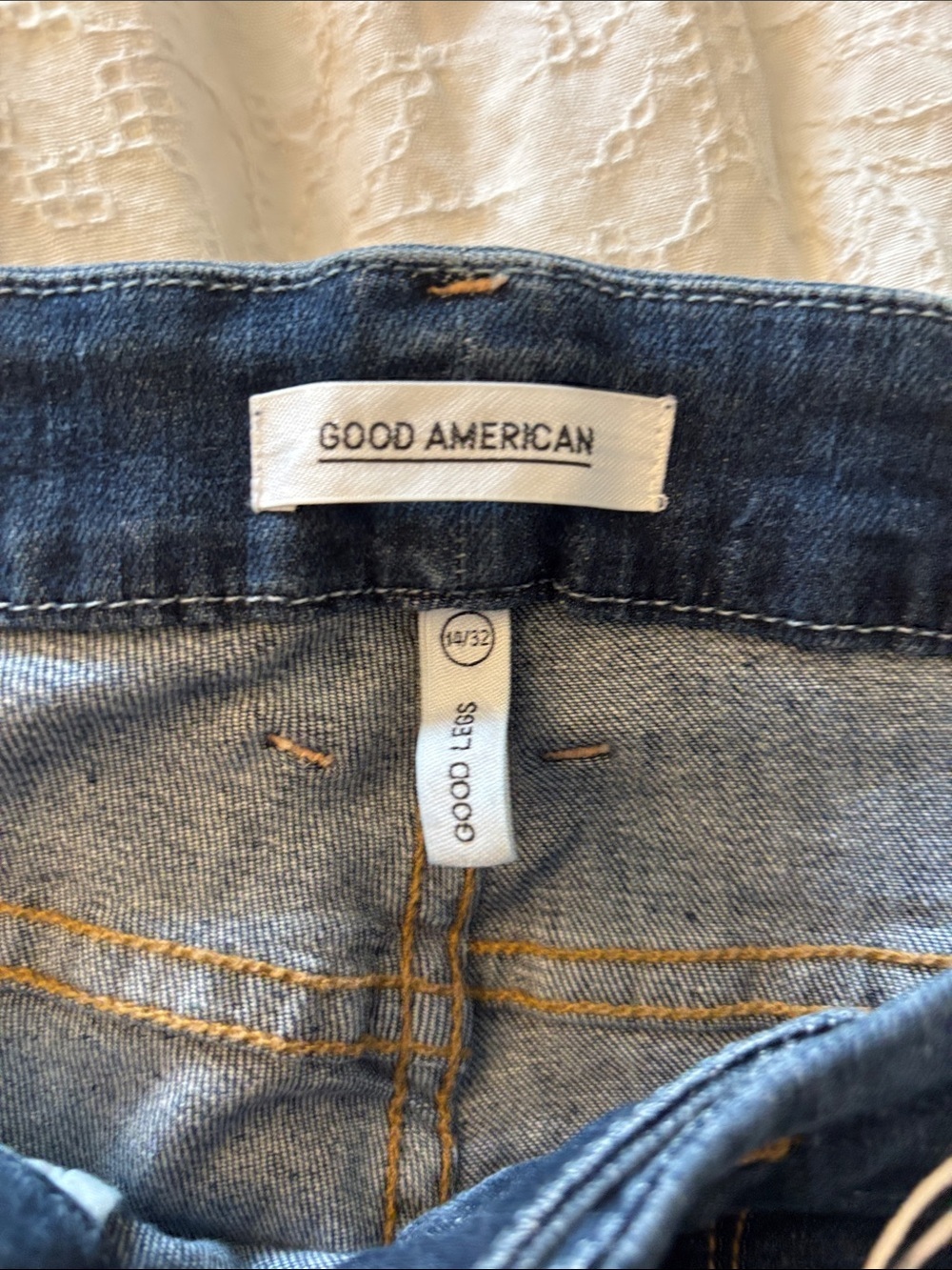 Good American Good Legs High Rise Skinny with a Chewed Hem. size 14/32 - Picture 7 of 14